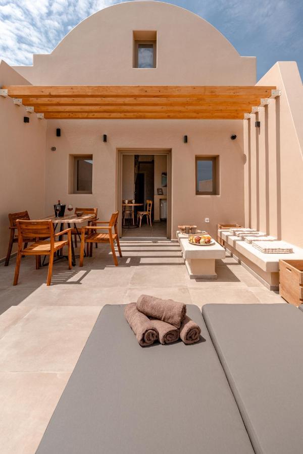 Living Moments Villa Fira  Exterior photo